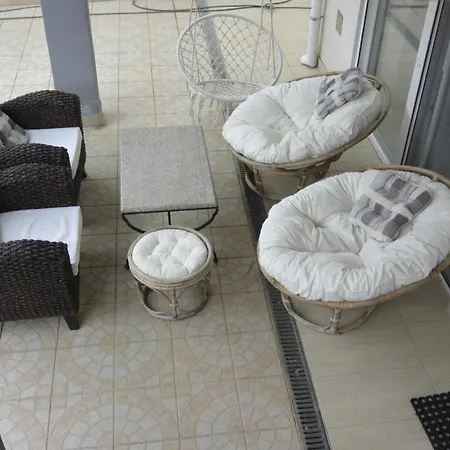 Lili Flora Apartament